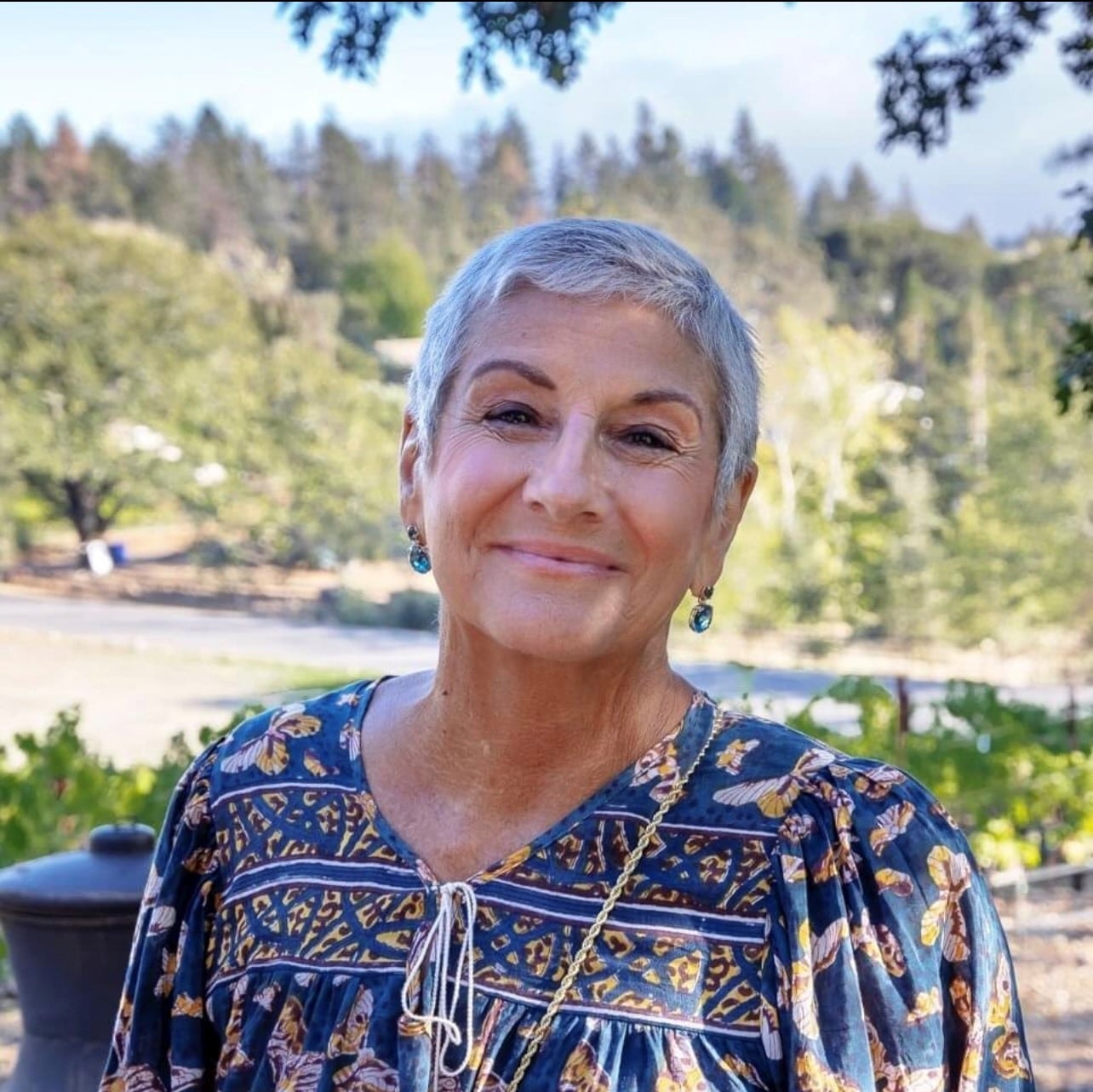 Photo Of Elaine Jones From 2022 Short Hair FB Photo Photo Of Elaine Jones From 2022 Short Hair FB Photo